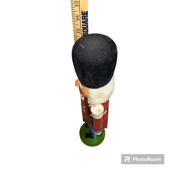 Original Erzgebirge Expertic Nutcracker Beefeater British Soldier German 15.5" - Picture 15 of 16